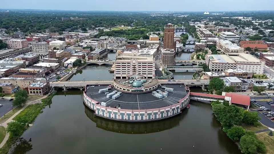 Aurora, Illinois