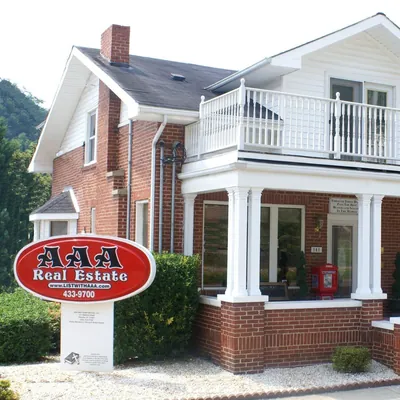AAA Real Estate Rentals logo