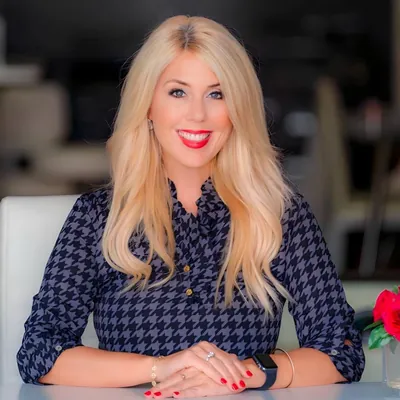 Andrea Andrews : Compass Rose Realty logo