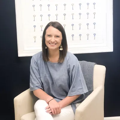 Anna Johnson l profile photo
