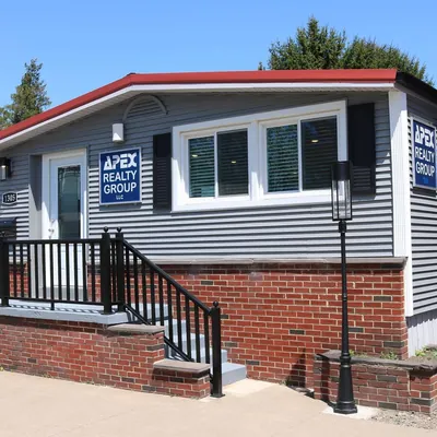 Apex Realty Group logo