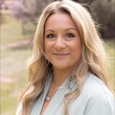 Carla Wakefield • Maine Realtor profile photo