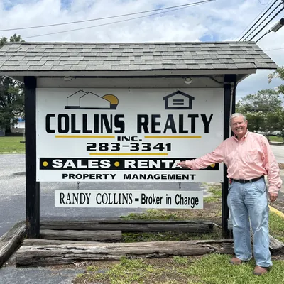 Collins Realty logo