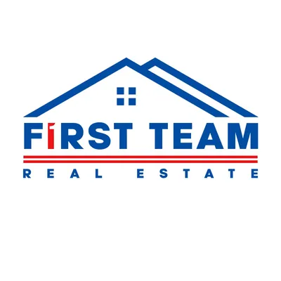 Corinth's First Team Real Estate logo