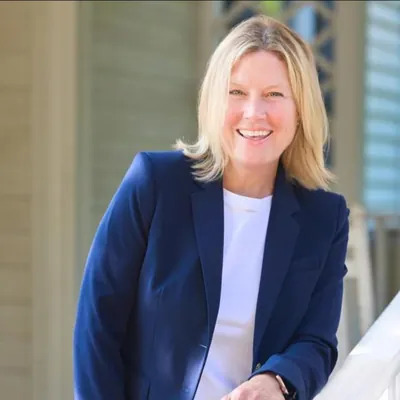 Crystal Dickens profile photo