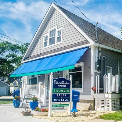 Diane Turton, Realtors Bay Head Office logo