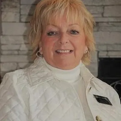 Donna Estes profile photo