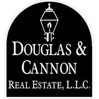 Douglas & Cannon Real Estate logo