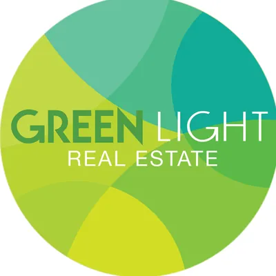 Green Light Real Estate Vermont logo