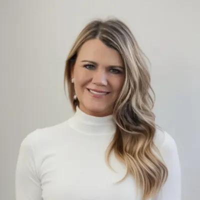Julie Lee profile photo
