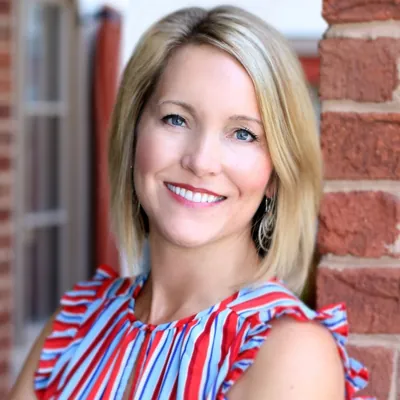 Kelly Thornton profile photo