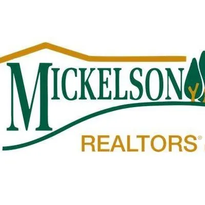Mickelson Realtors logo