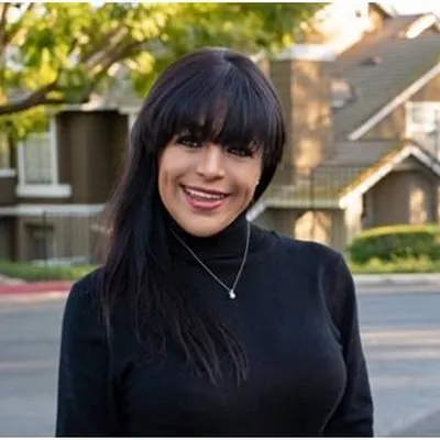 Agent Monica profile photo