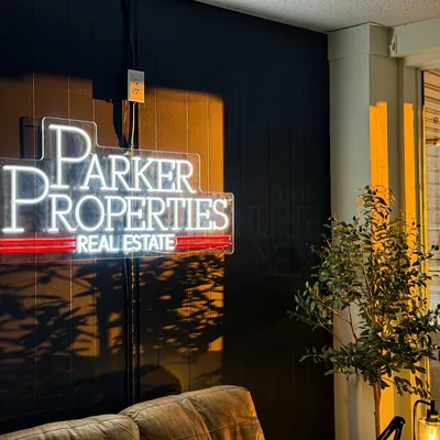 Parker Properties Real Estate logo