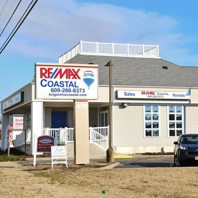 Re/Max Coastal logo