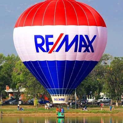 RE/MAX of Albany logo
