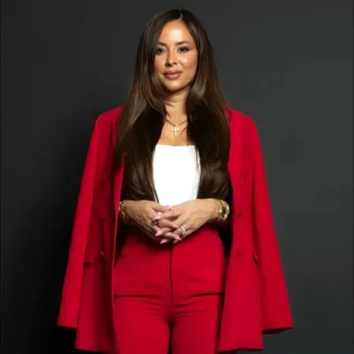 Realtormonicam profile photo