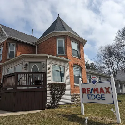 Remax Edge Davison logo