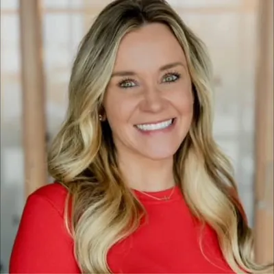 Sara DeWulf Realtor Rainmaker Collective- Real Broker profile photo