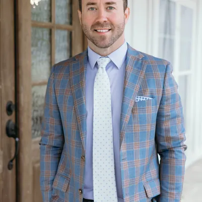 Starnes & Co.—Legend Realty logo