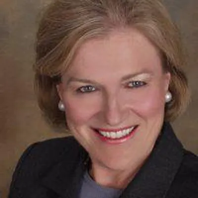 Susan Donahue Real Estate logo