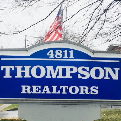 Thompson/Smith Realtors logo