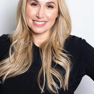 World of Luxury Estates profile photo
